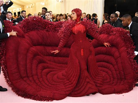 Fabulous Fashion Face-Off: A Deep Dive into Phuong Vy's Controversial Met Gala Look